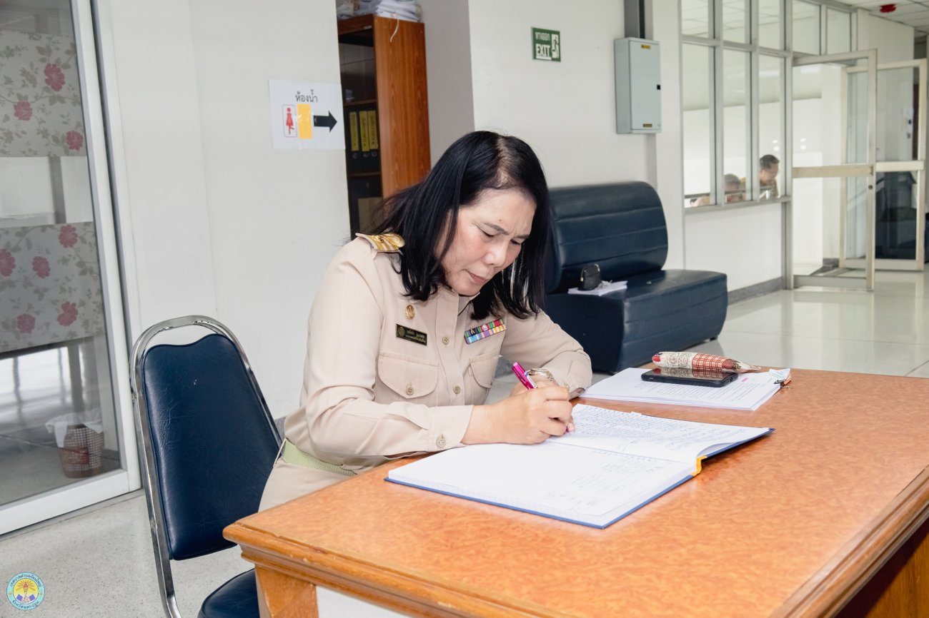 ประชุมสภาเทศบาลตำบลอ้อมใหญ่ สมัยสามัญ สมัยแรก ครั้งที่ 1 ประจำปี 2569 ณ ห้องประชุมสภาเทศบาลตำบลอ้อมใหญ่