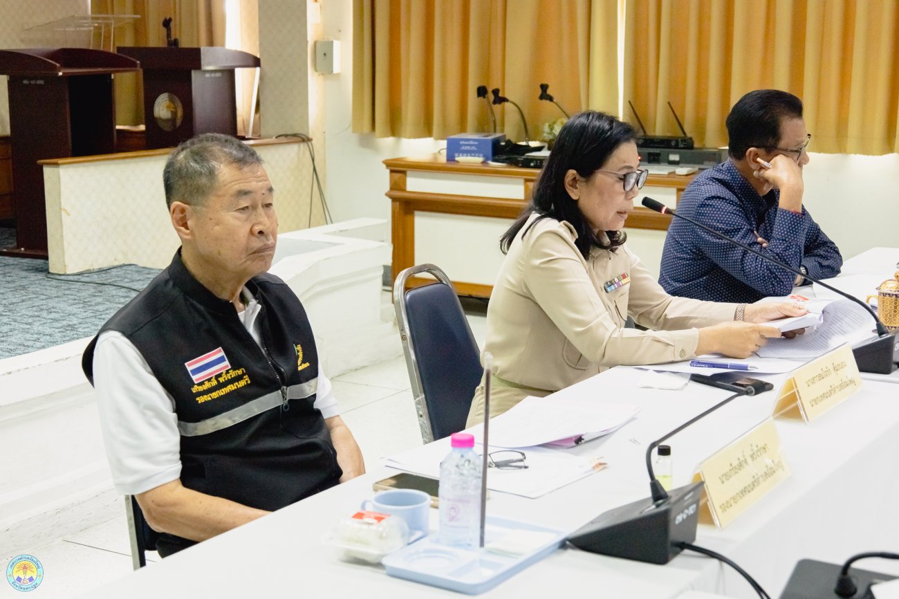 ประชุมคณะกรรมการพัฒนาเทศบาลตำบลอ้อมใหญ่ ครั้งที่ 1/2569 เพื่อพิจารณาร่างแผนพัฒนาท้องถิ่น (พ.ศ. 2566 -2570) เปลี่ยนแปลง ครั้งที่ 1/2569