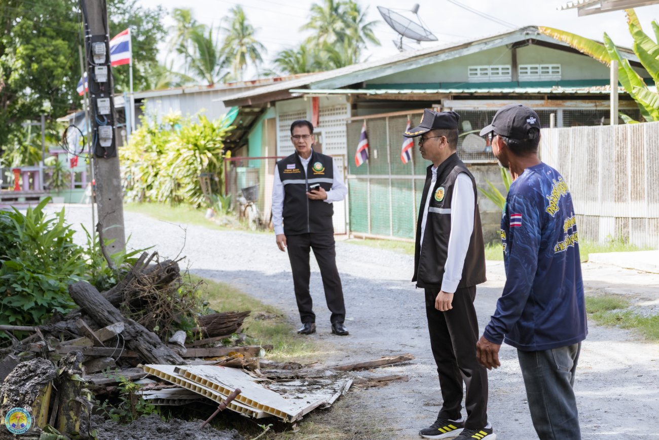 ลงพื้นที่ติดตามการดำเนินงานขุดลอกคลองบริเวณซอยประปา เพื่อเปิดทางน้ำ เพิ่มประสิทธิภาพการระบายน้ำ