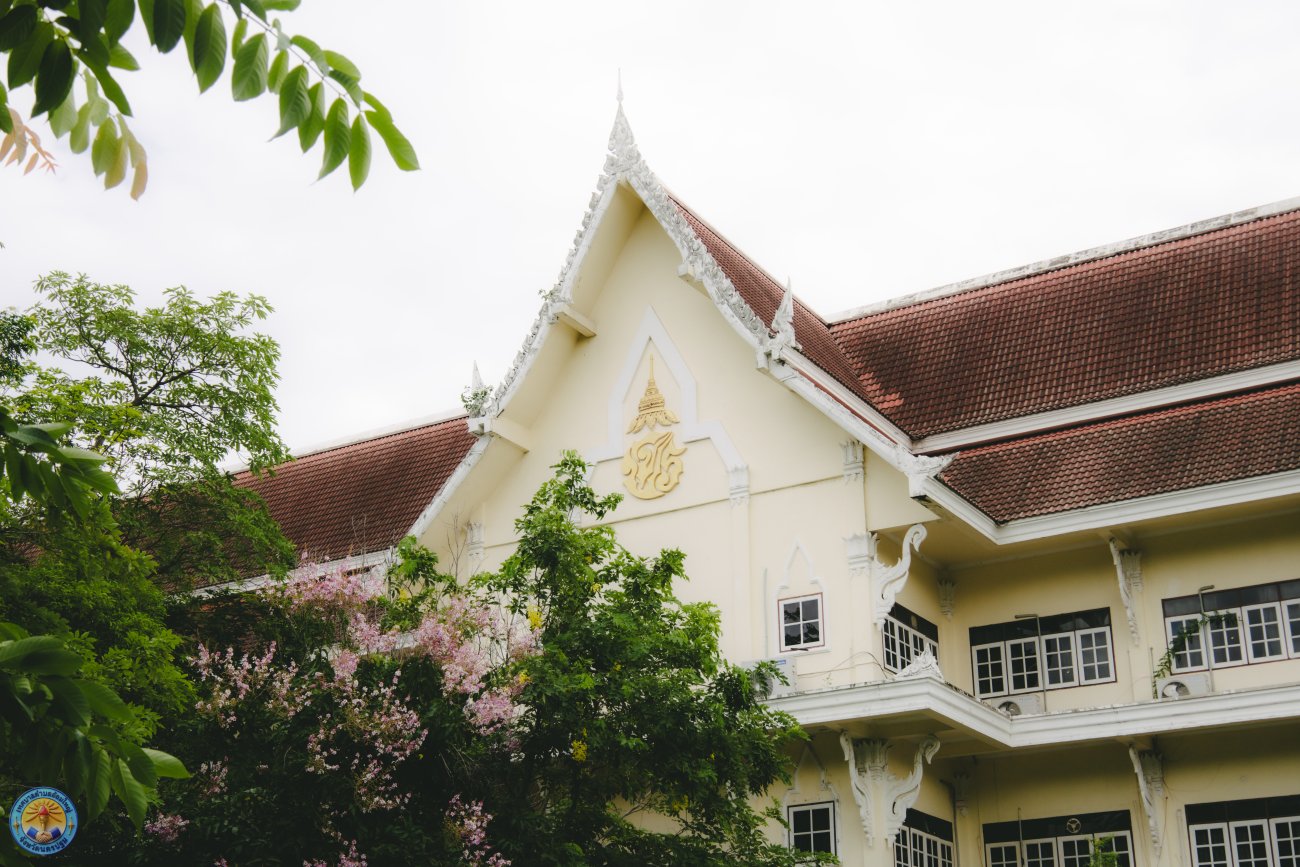 โครงการส่งเสริมคุณธรรม จริยธรรม สร้างเยาวชนเป็นคนดีของสังคม