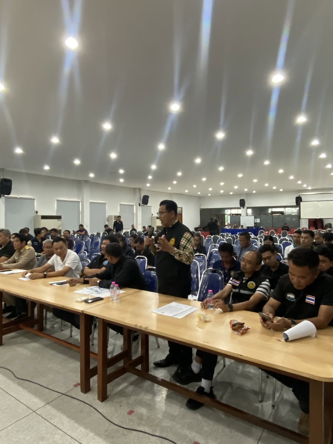 เข้าร่วมประชุมสรุปลักษณะอากาศเดือนกันยายน 2569 และคาดหมายลักษณะอากาศเดือนตุลาคม 2569 ณ ห้องประชุมที่ว่าการอำเภอสามพราน จังหวัดนครปฐม
